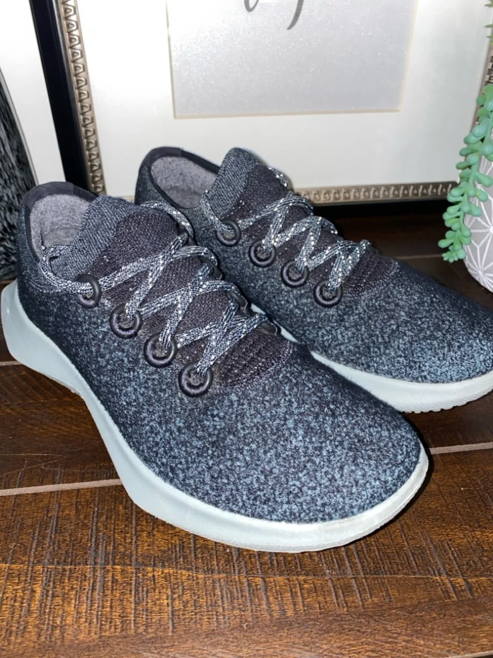 Allbirds Women's Wool Dasher 2 Mizzle Dark Gray Knit Lace-Up Sneakers Size 9